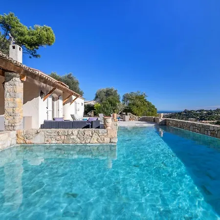 Villa Jean Marais, Les Coulisses De Sa *